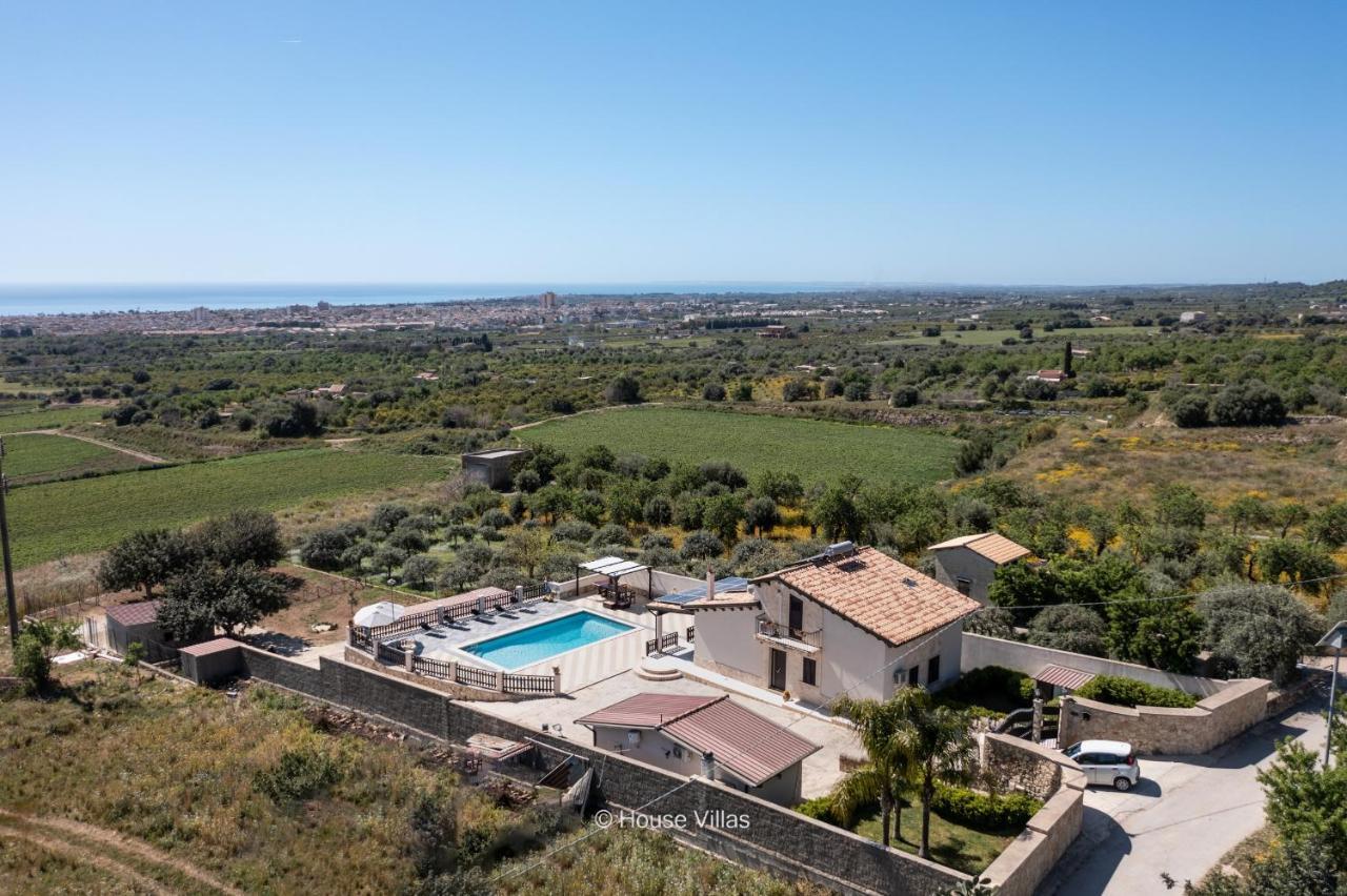 House&Villas - Villa Zora Avola Buitenkant foto
